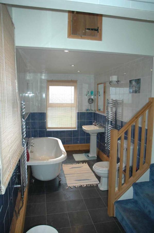 Caersws Mid Wales Arts B&B מראה חיצוני תמונה